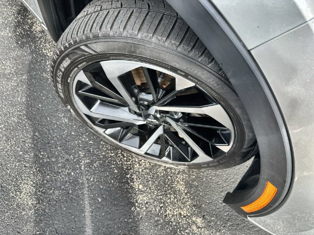 Used 2023 Mitsubishi Outlander AWD image 19