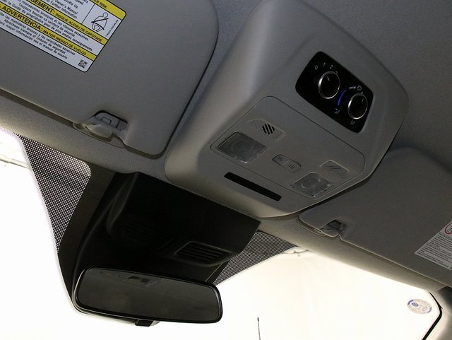 Used 2023 Ford Transit 350 XLT image 20