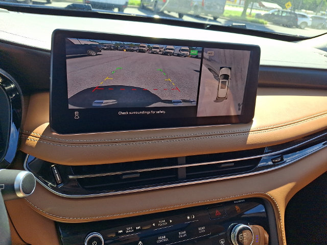 Used 2023 INFINITI QX60 Sensory AWD/4WD image 18