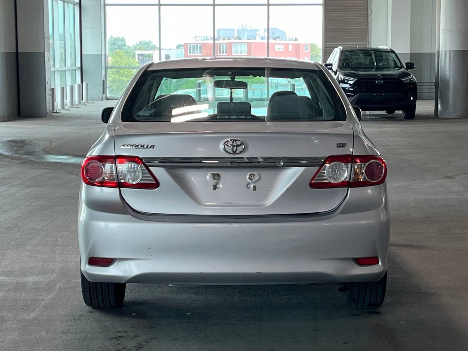 Used 2012 Toyota Corolla LE FWD image 5