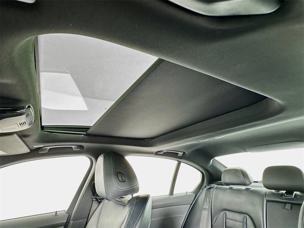 Used 2020 BMW 330i xDrive 330i xDrive w/ M Sport Package image 12