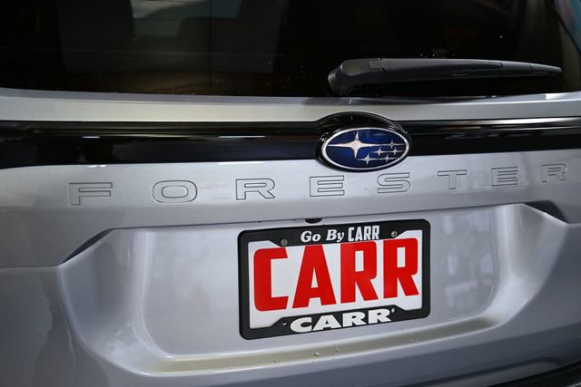 Used 2025 Subaru Forester Limited image 11