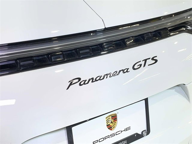 Used 2021 Porsche Panamera GTS image 12