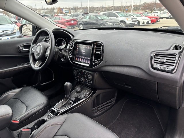 Used 2021 Jeep Compass Limited image 23