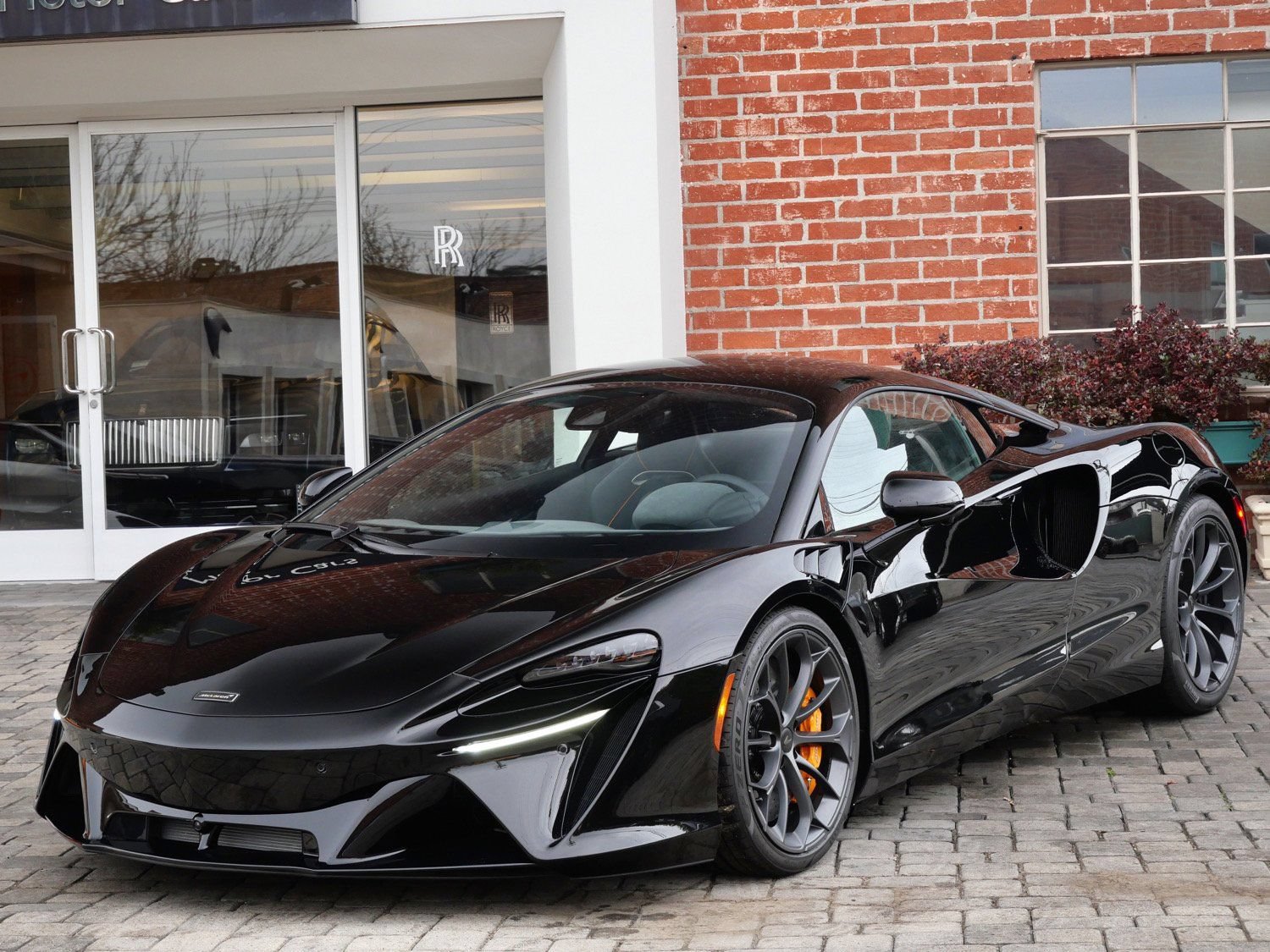 New 2026 McLaren Artura RWD image 20