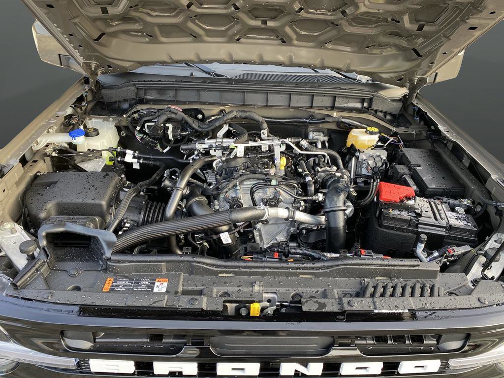 New 2025 Ford Bronco Outer Banks w/ Sasquatch Package image 52