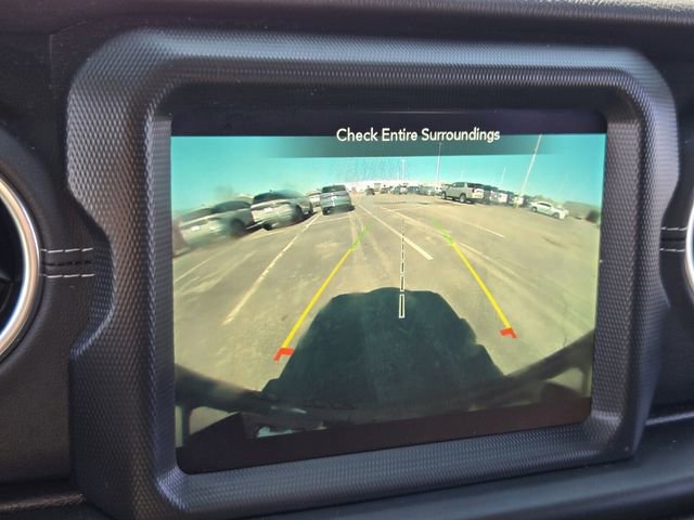 Used 2021 Jeep Wrangler Unlimited Sahara image 22