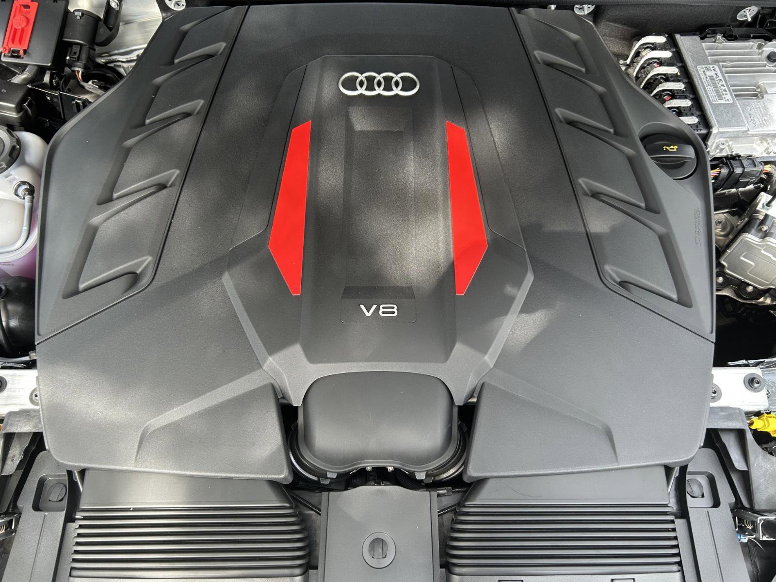 New 2026 Audi SQ7 Prestige image 12