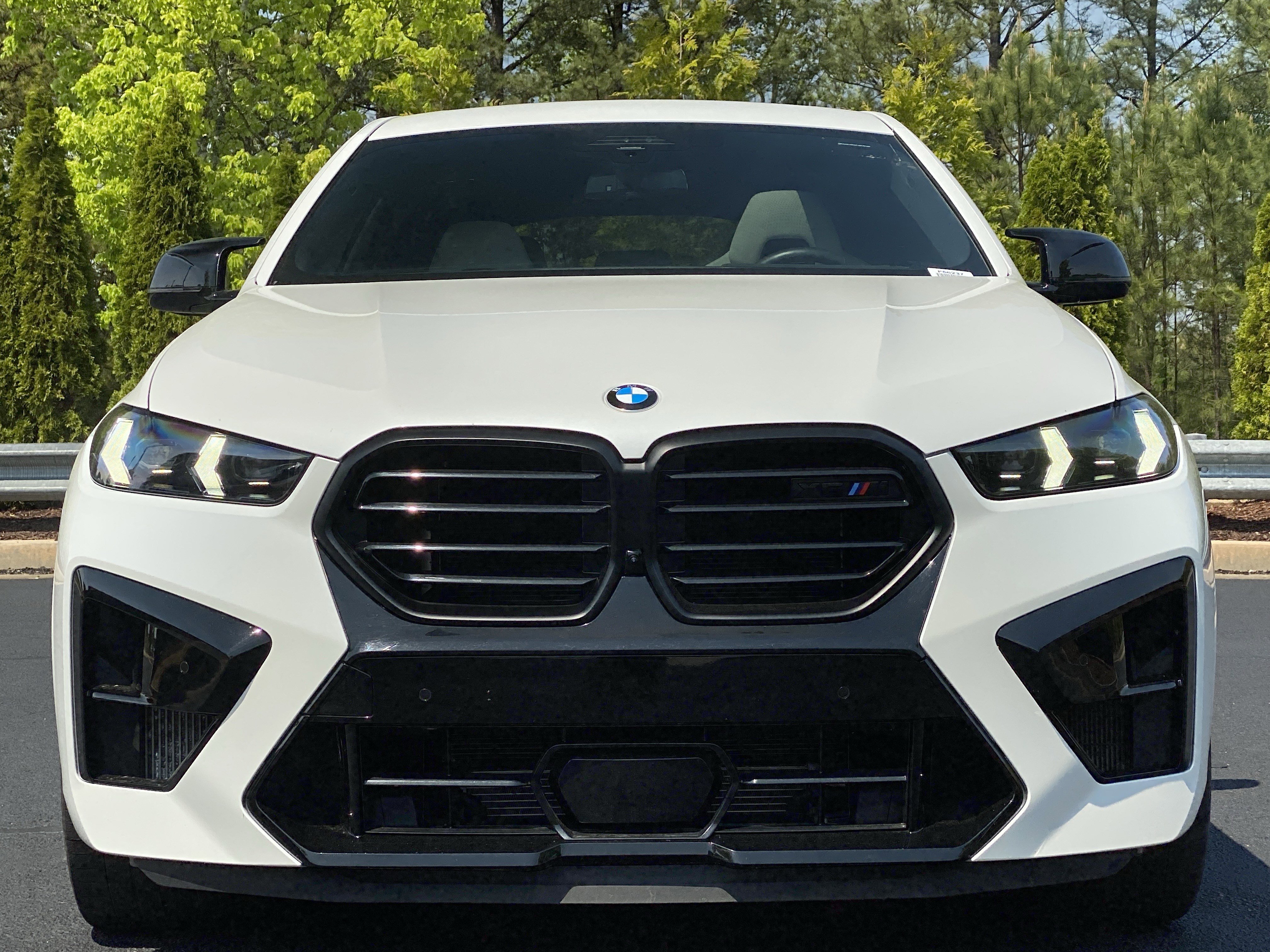 Used 2025 BMW X6 M Competition w/ Executive Package image 18