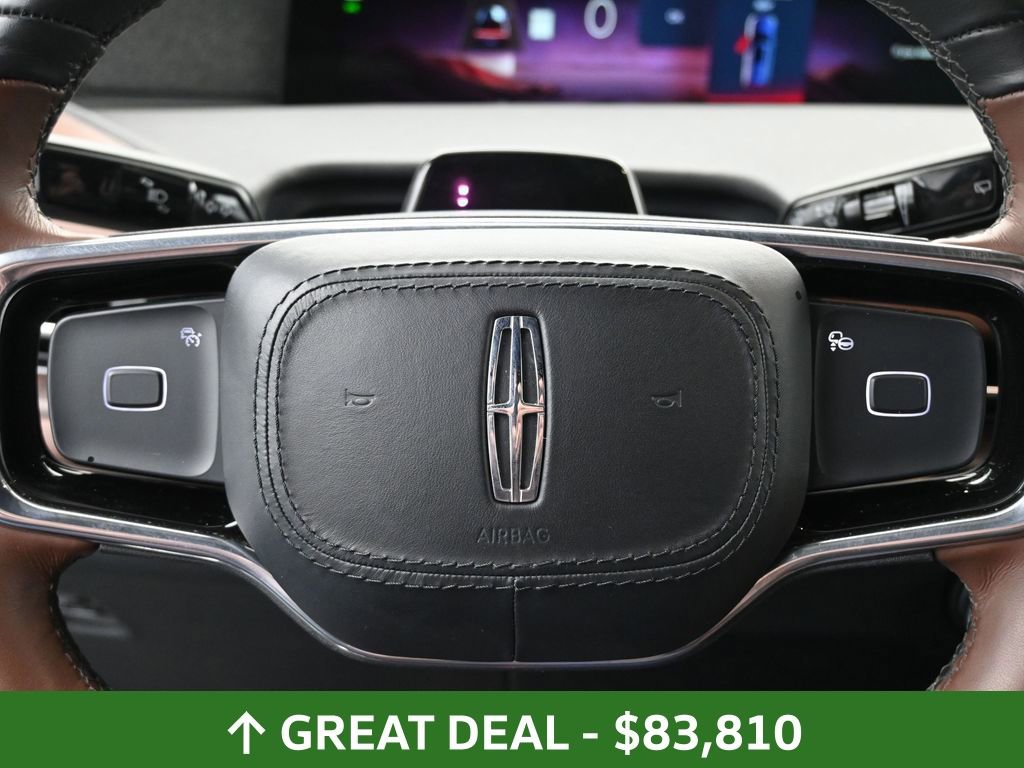 Used 2025 Lincoln Navigator Reserve AWD/4WD image 36