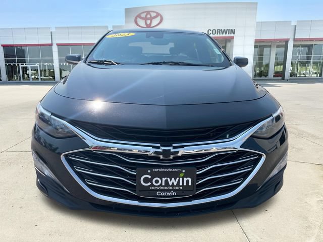Used 2025 Chevrolet Malibu LT FWD image 8