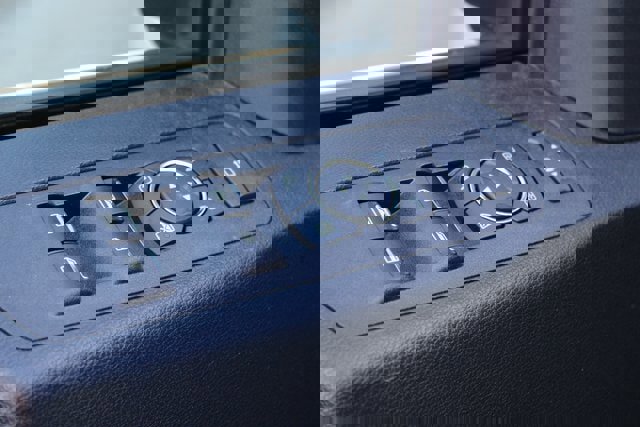 Used 2021 Ford F250 Platinum w/ FX4 Off-Road Package image 22