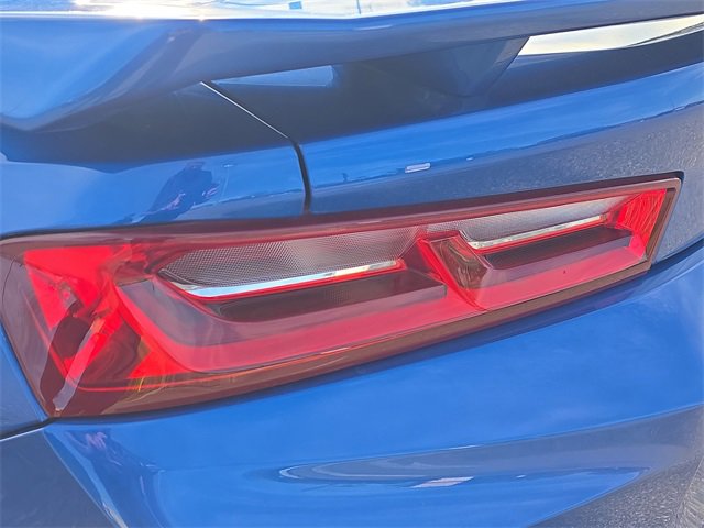 Used 2018 Chevrolet Camaro ZL1 w/ LPO, ZL1 Protection Package image 8