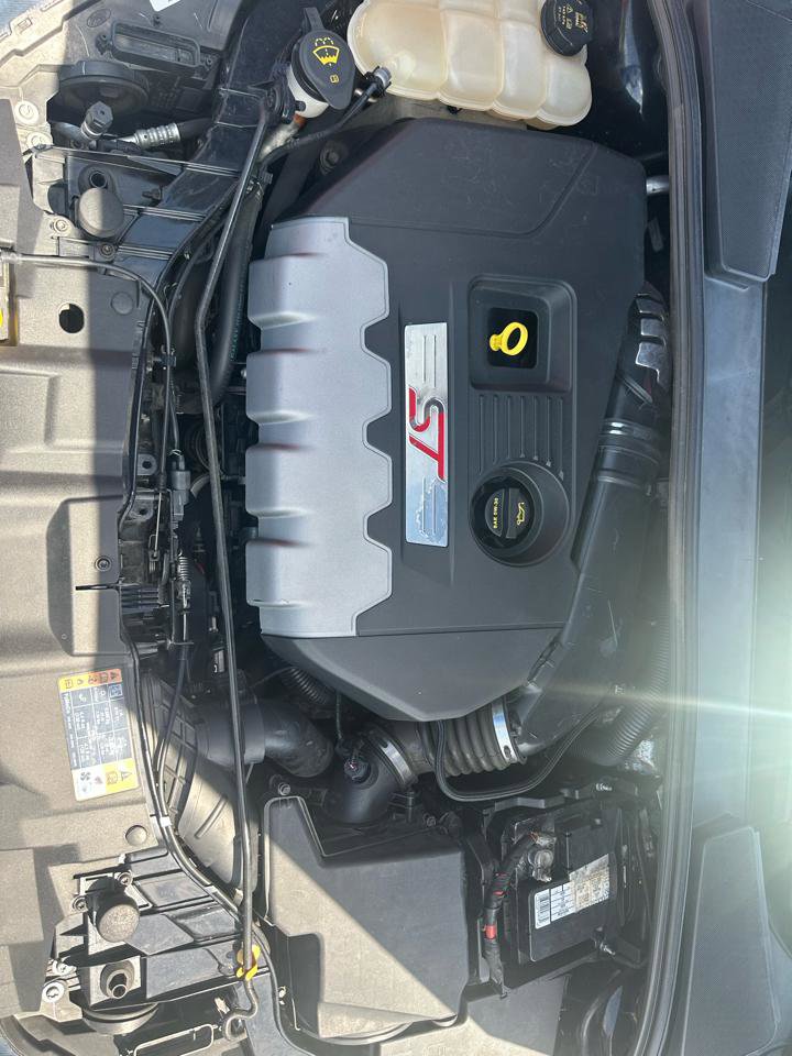 Used 2018 Ford Focus ST image 14