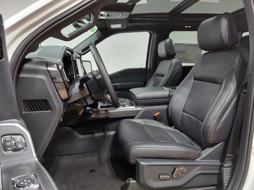 New 2025 Ford F150 Lariat image 3