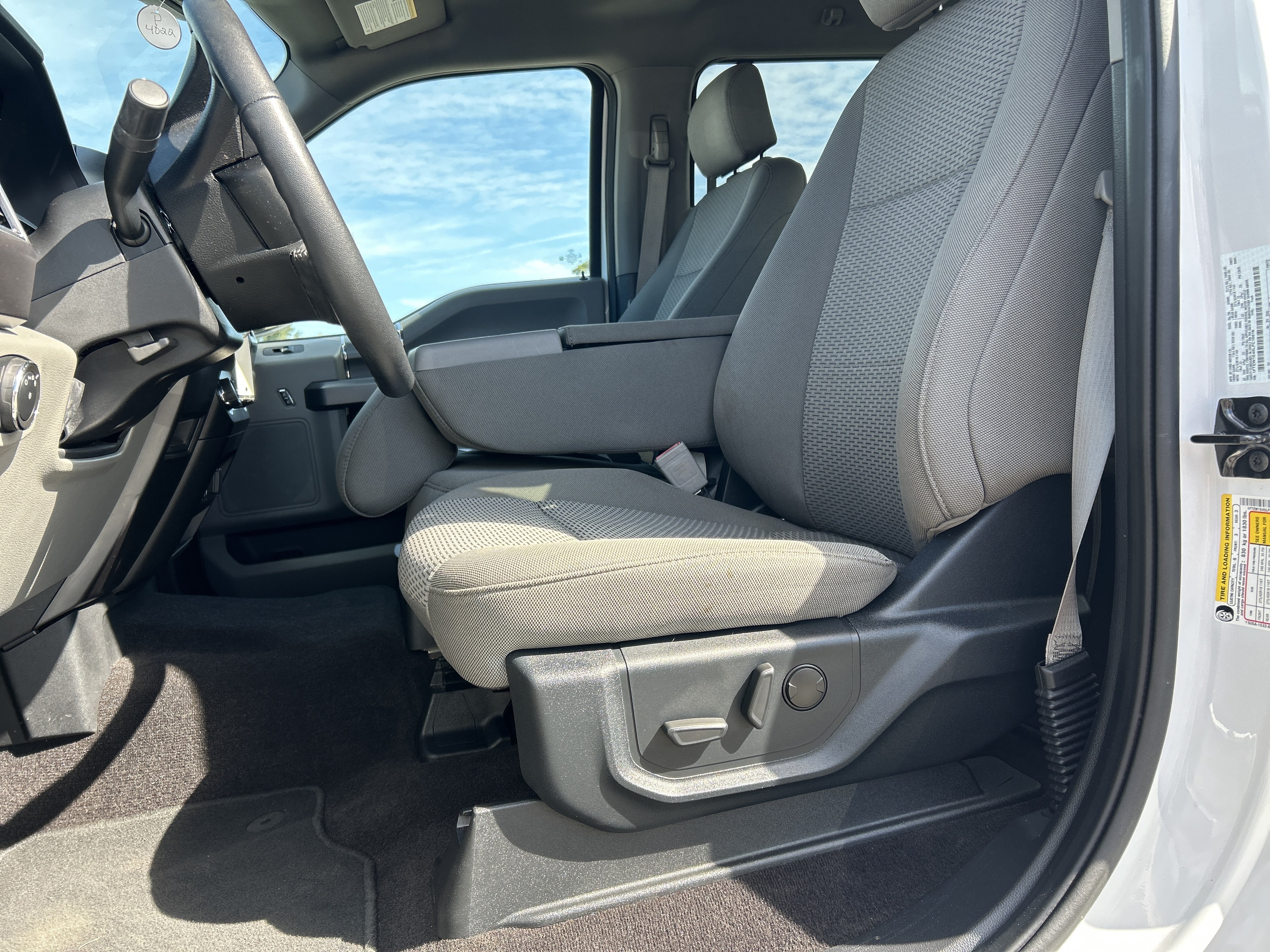 Certified 2020 Ford F150 XLT w/ Equipment Group 302A Luxury AWD/4WD image 10
