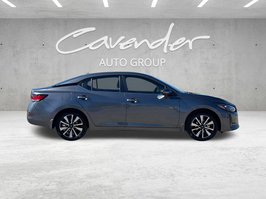 New 2025 Nissan Sentra SV image 17
