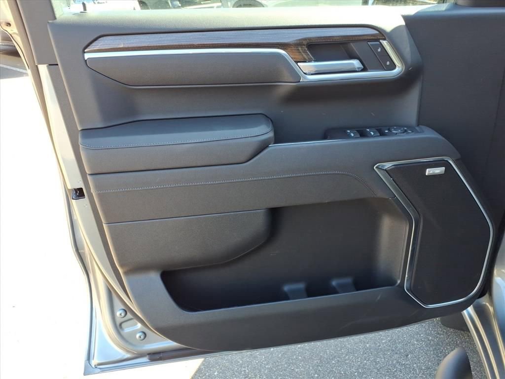 New 2026 Chevrolet Silverado 2500 LT w/ Safety Package image 17