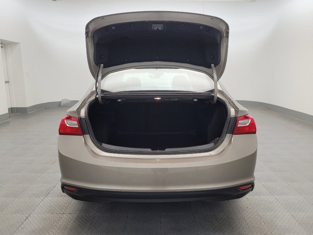 Used 2023 Chevrolet Malibu LT image 29