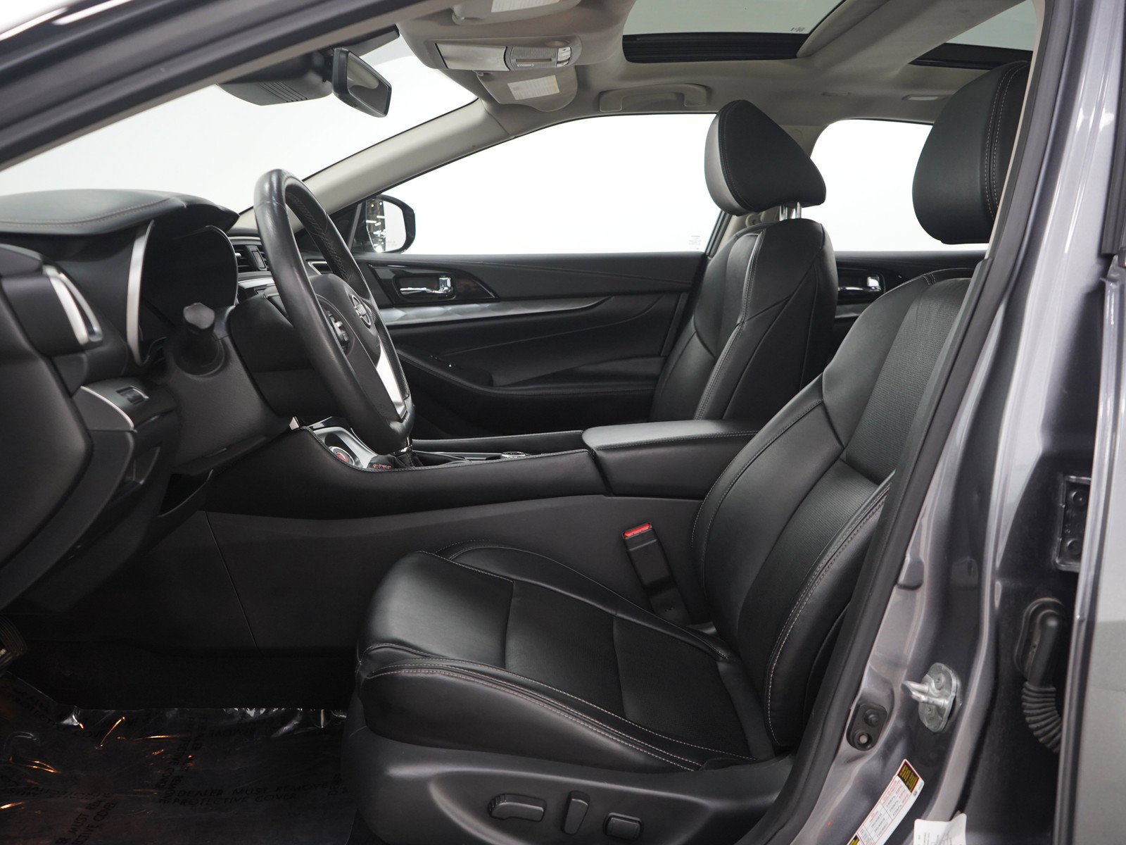 Used 2023 Nissan Maxima SL FWD image 21