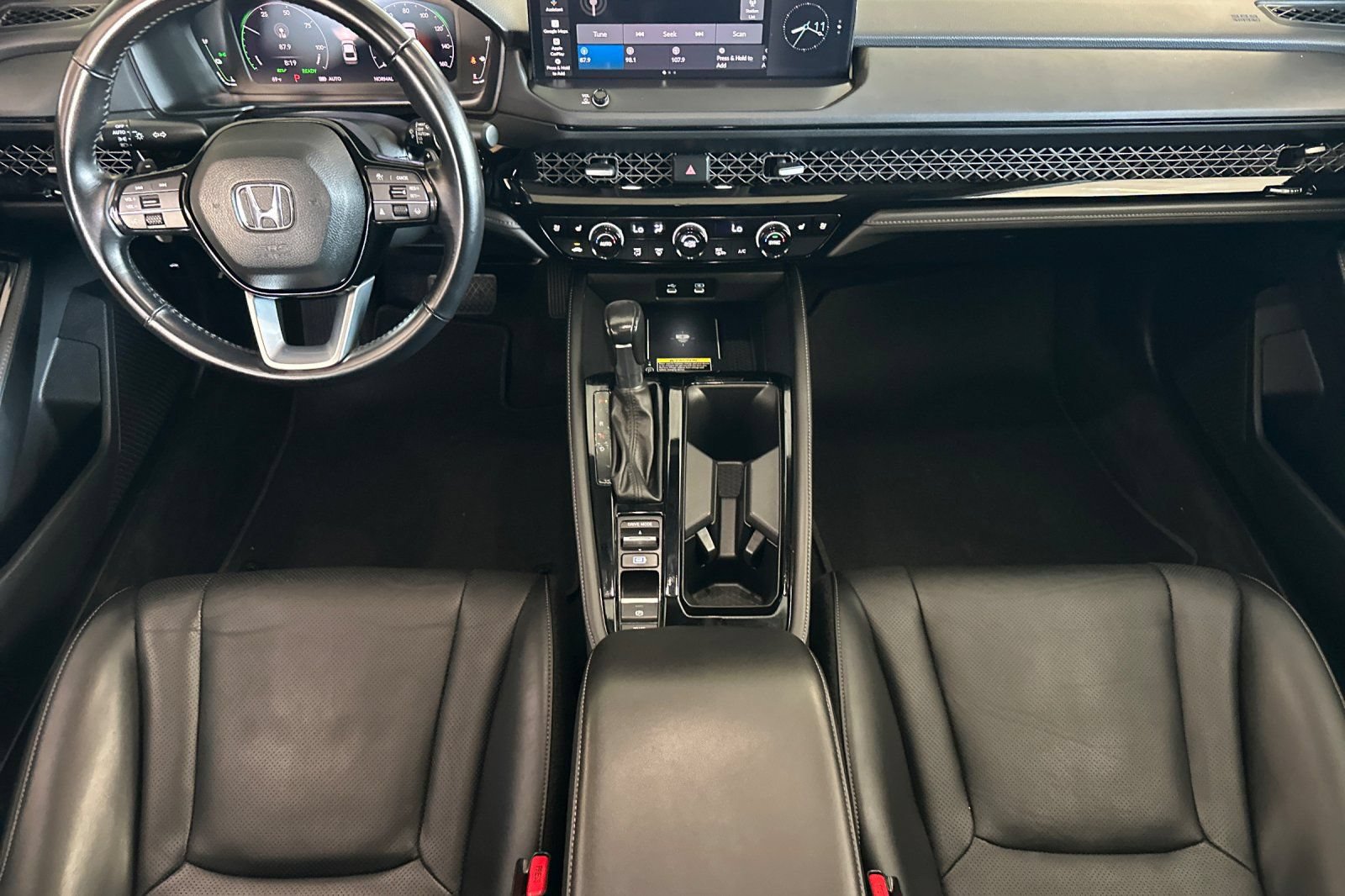 Used 2024 Honda Accord Touring image 10