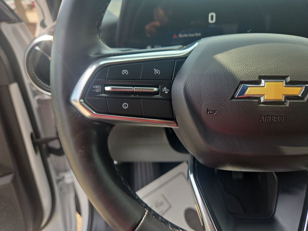 Used 2025 Chevrolet Equinox LT image 20