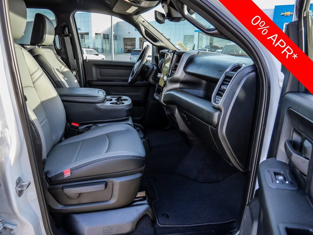 New 2026 RAM 3500 Tradesman AWD/4WD image 17