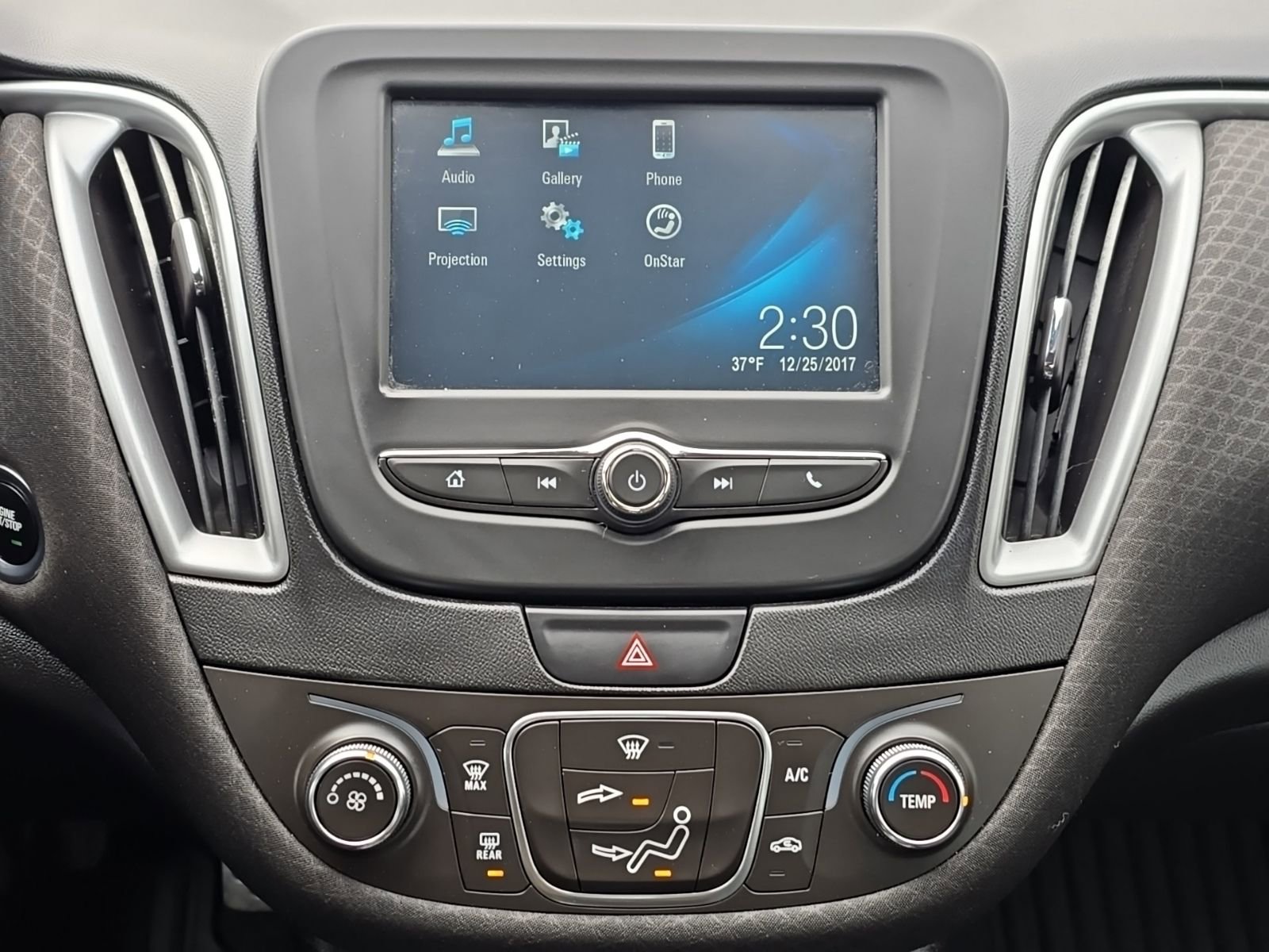 Used 2017 Chevrolet Malibu LS image 25