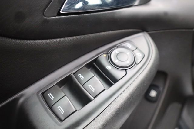 Used 2017 Chevrolet Volt LT w/ Comfort Package image 19