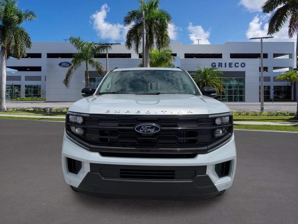 New 2026 Ford Expedition Active RWD image 2