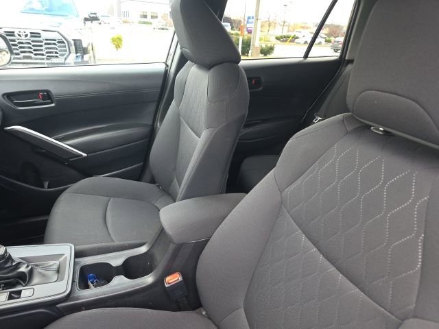 Used 2026 Toyota Corolla Cross LE w/ Black Badges Package (TMS) image 9