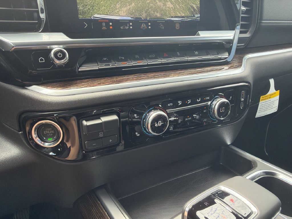 New 2026 GMC Sierra 1500 Elevation w/ Elevation Premium Package AWD/4WD image 21