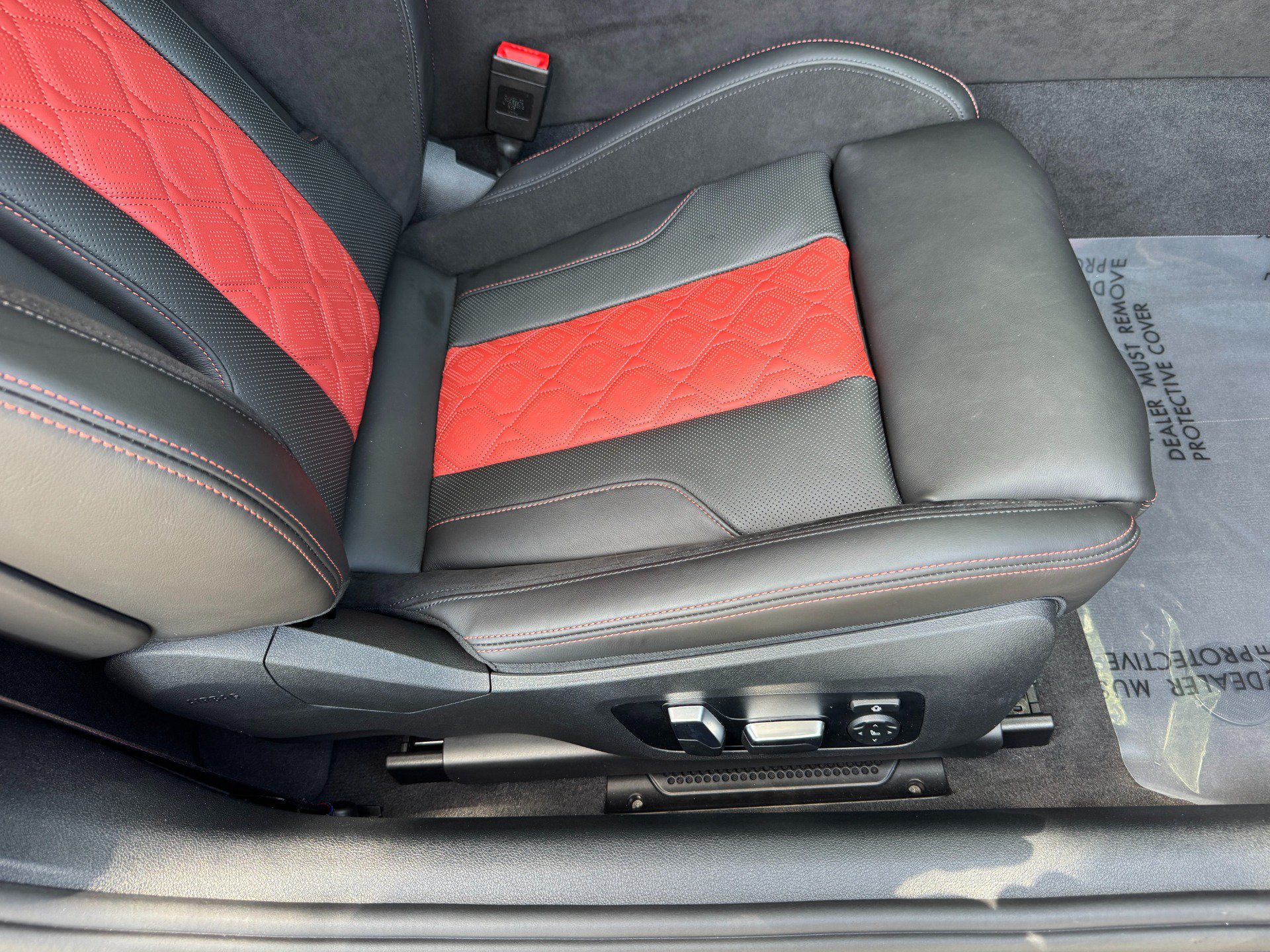 Used 2024 BMW M8 Competition w/ M Carbon Exterior Package AWD/4WD image 60
