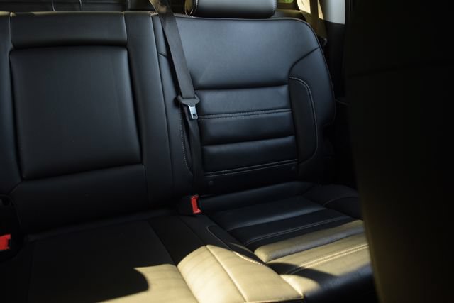 Used 2019 GMC Sierra 2500 Denali w/ Duramax Plus Package AWD/4WD image 16