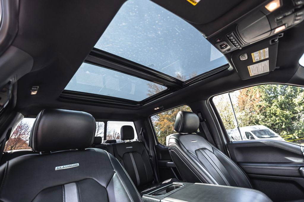 Used 2018 Ford F350 Platinum w/ Platinum Ultimate Package AWD/4WD image 34