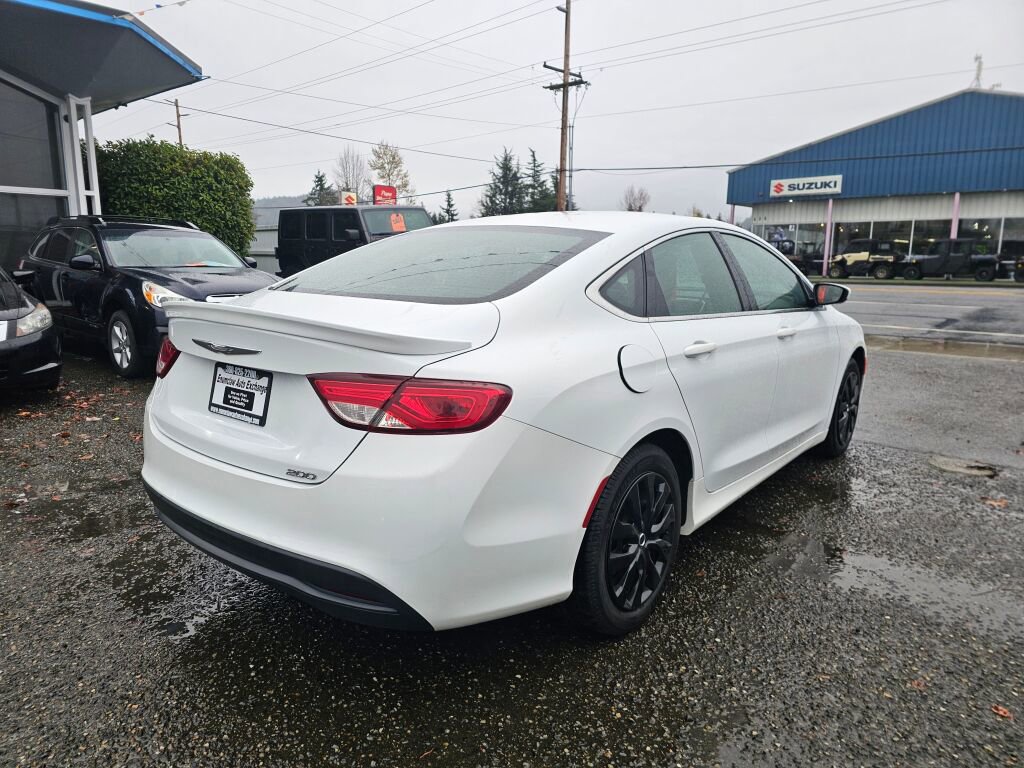 Used 2016 Chrysler 200 LX image 7