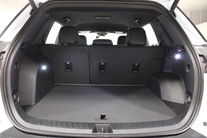 New 2026 Chevrolet Equinox ACTIV AWD/4WD image 13