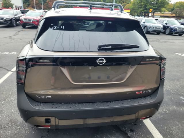 New 2026 Nissan Kicks SR w/ Cold Weather Package image 7