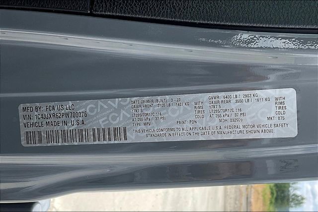 New 2023 Jeep Wrangler Unlimited Rubicon 4xe w/ Steel Bumper Group image 12