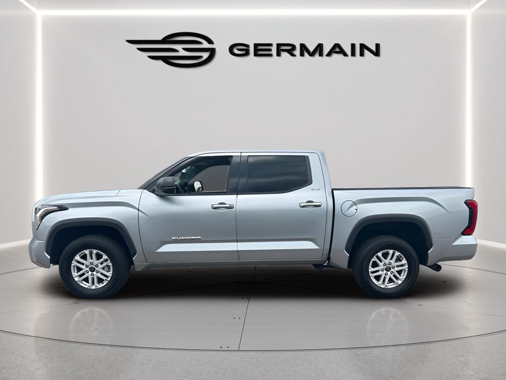 Used 2023 Toyota Tundra SR5 w/ SR5 Premium Package AWD/4WD image 5