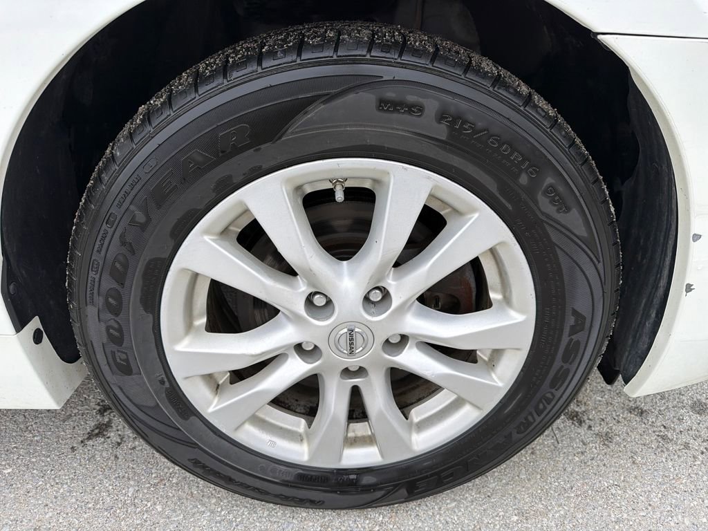 Used 2014 Nissan Altima 2.5 S w/ Sport Value Package image 16