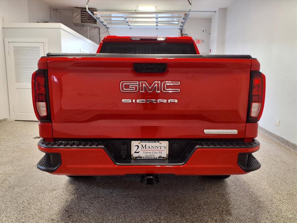Used 2023 GMC Sierra 1500 Elevation image 3