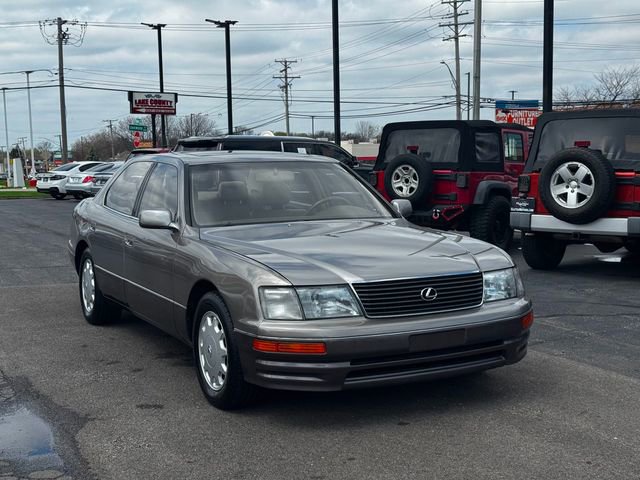 Used 1996 Lexus LS 400 RWD image 3