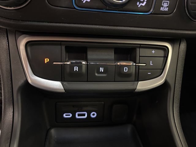 Used 2024 GMC Terrain SLT w/ Infotainment Package II AWD/4WD image 27