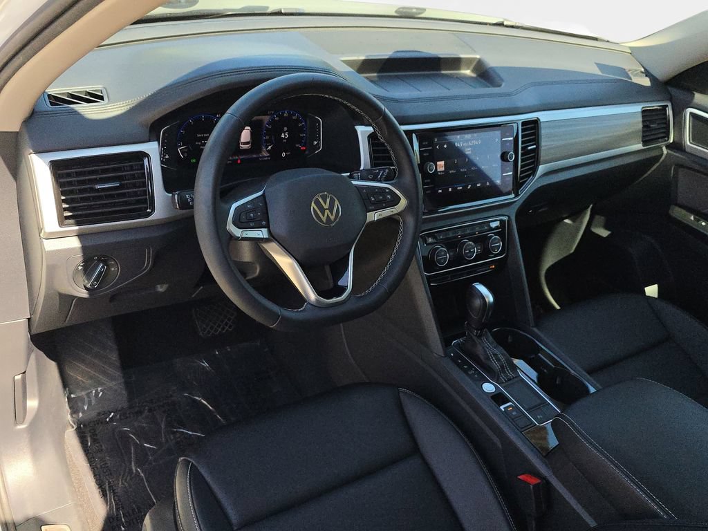 Used 2021 Volkswagen Atlas SEL FWD image 20