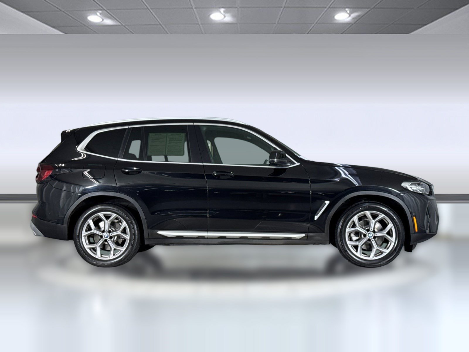 Used 2023 BMW X3 sDrive30i w/ Premium Package RWD image 8