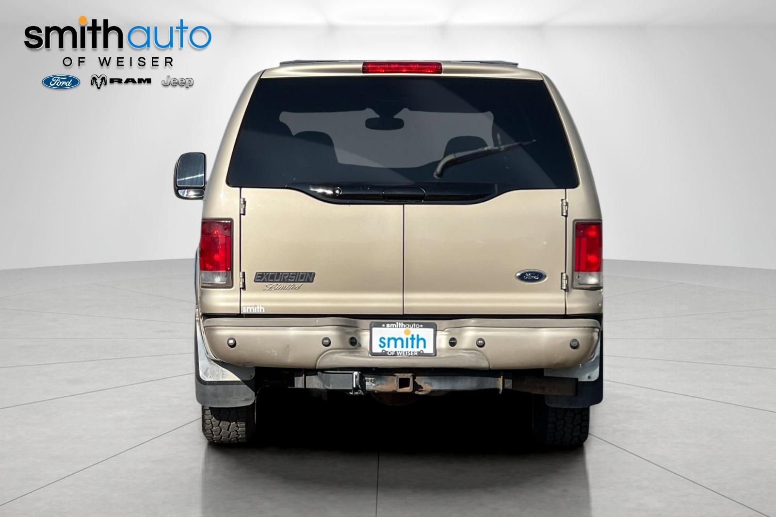 Used 2005 Ford Excursion Limited AWD/4WD image 5