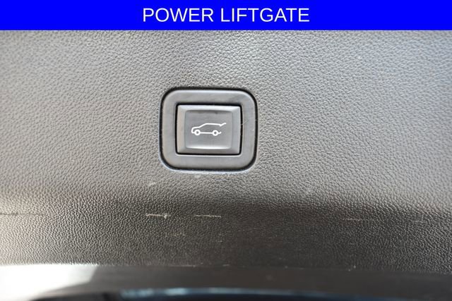 Used 2023 Chevrolet Suburban LT AWD/4WD image 7