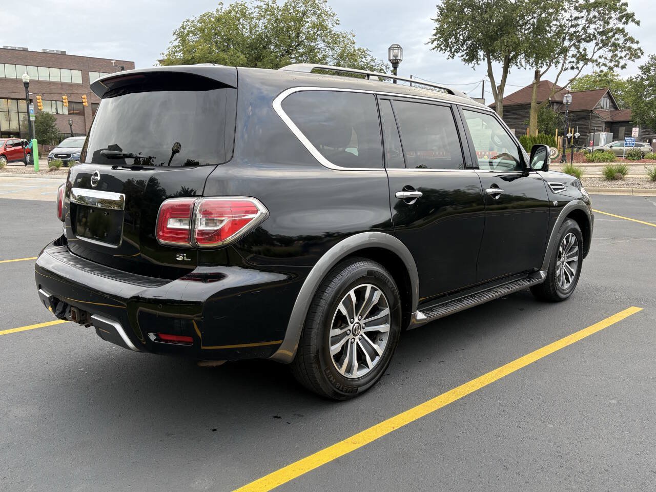 Used 2019 Nissan Armada SL w/ Premium Package AWD/4WD image 7
