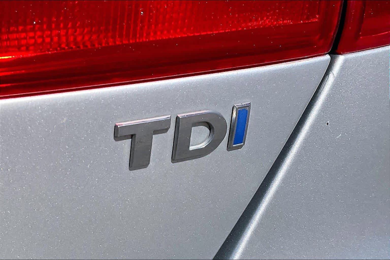 Used 2014 Volkswagen Jetta TDI FWD image 28